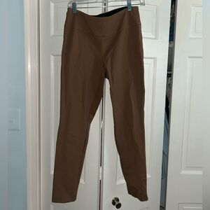 Brown High-Waisted Leggings